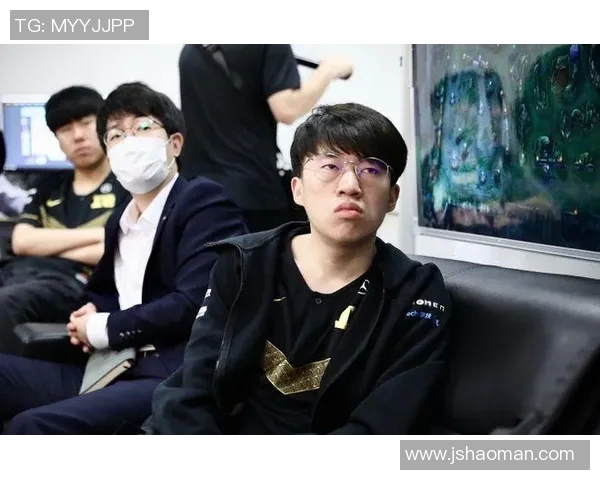 赛后分析：RNG与V5对决中的心理素质较量与启示